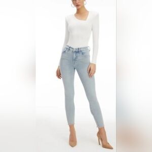NWOT Good American Good Legs Crop Jeans size 8/29